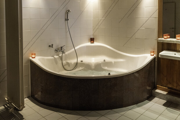 DE GELUK SUITE inclusief privé-wellness 3u € 330,00 incl BTW